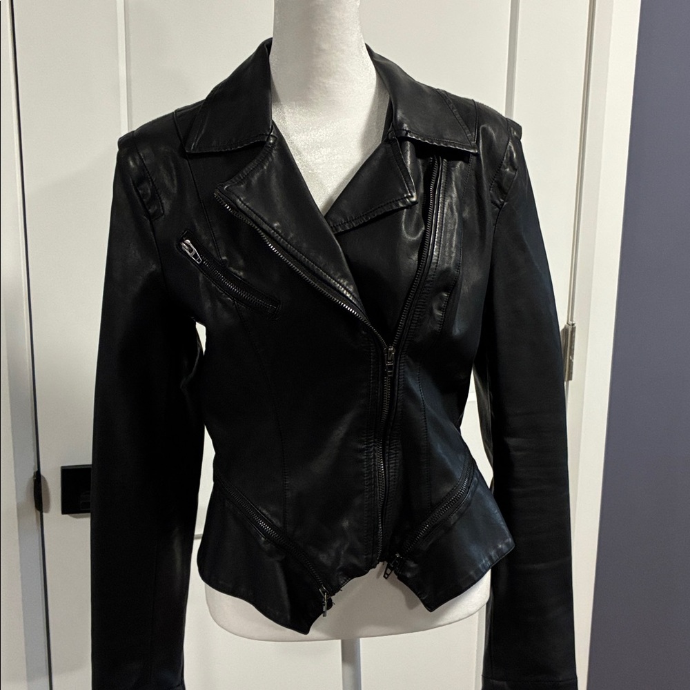 BlankNYC leather-look blazer